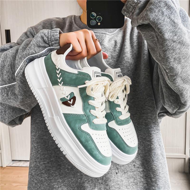 Damen Trendige Sneakers mit innovativer Schnürtechnik und dämpfender Sohle EB