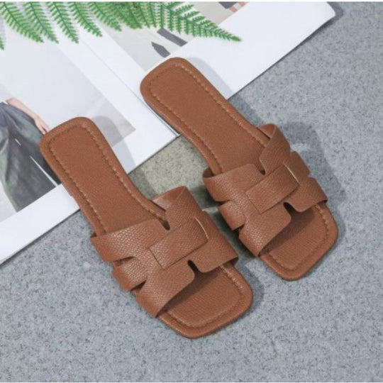 Damen modische Slip-On Sandalen mit Leopardenmuster und bequemer Fußbettgestaltung EB