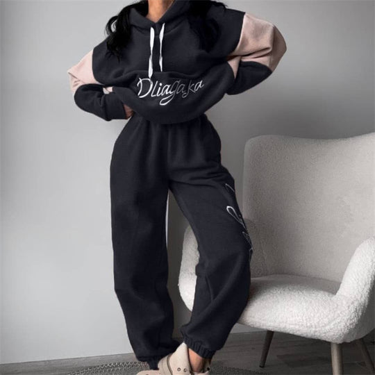 Damen kuscheliges Hoodie-Set mit kontrastärmel, elastischer High-Waist-Jogginghose und überschnittener Kapuze Eichborn Berlin