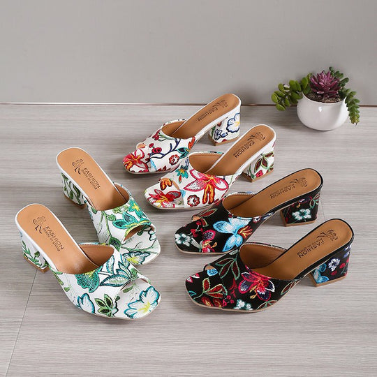 Damen Slip-On Mules mit floralem Allover-Print, mittelhohem Blockabsatz und gepolstertem Komfortfußbett EB