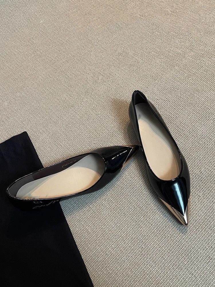 Damen spitze Ballerinas mit glänzendem Obermaterial und feinem Akzent EB