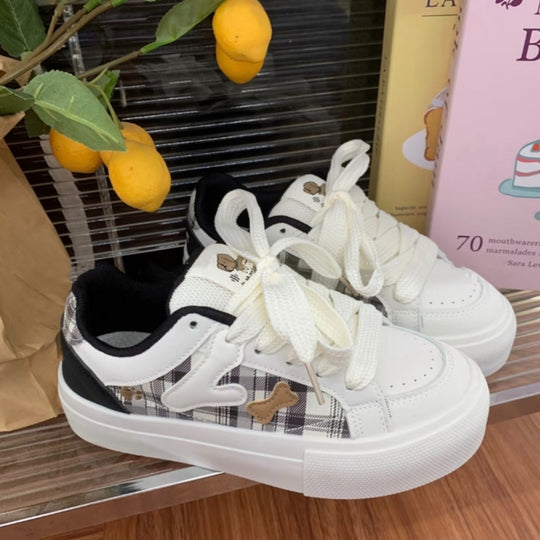 Damen Sneakers mit tierischem Motiv und robustem Design EB