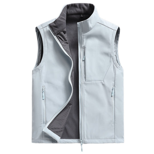 Herren Softshell‑Weste mit Fleecefutter, winddichter Außenlage und Reißverschlusstaschen EB