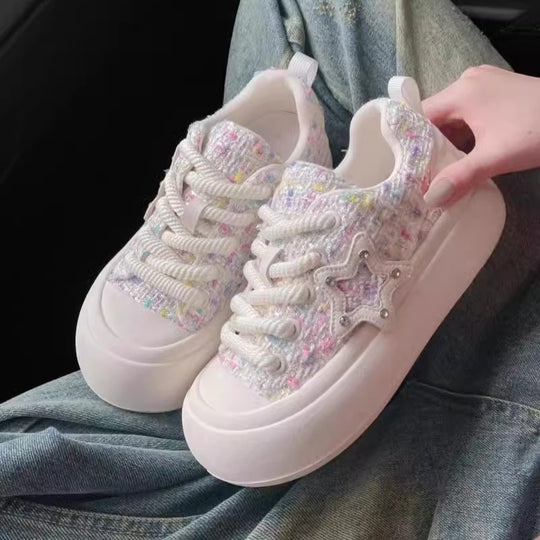 Damen Trendige Komfort-Sneaker mit glitzerndem Sternen-Detail EB