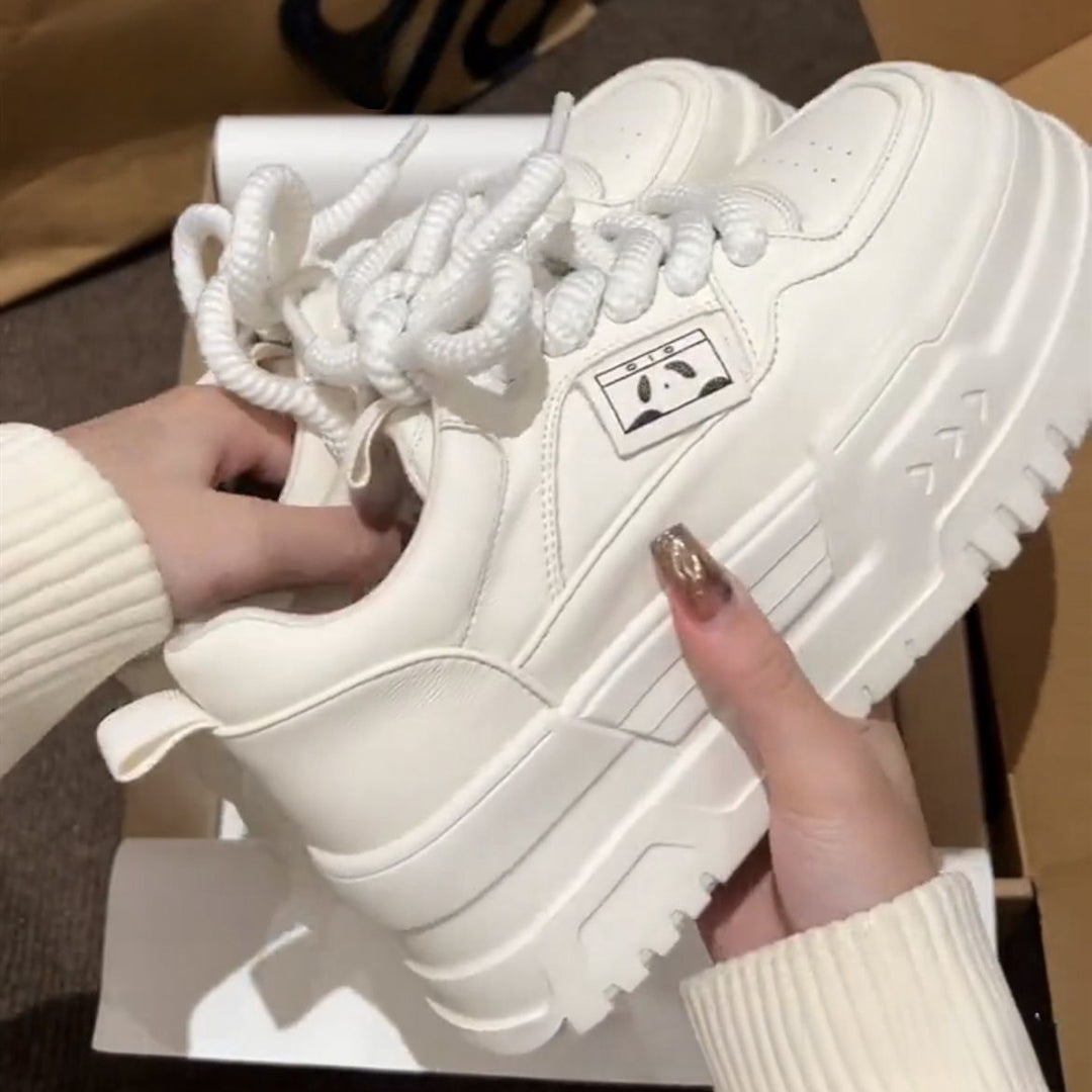 Damen Chunky Sneakers mit innovativem Dämpfungssystem und atmungsaktiver Oberfläche EB