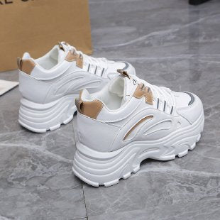 Damen Sportliche Sneakers mit innovativem Schnürsystem und federleichter Dämpfung EB