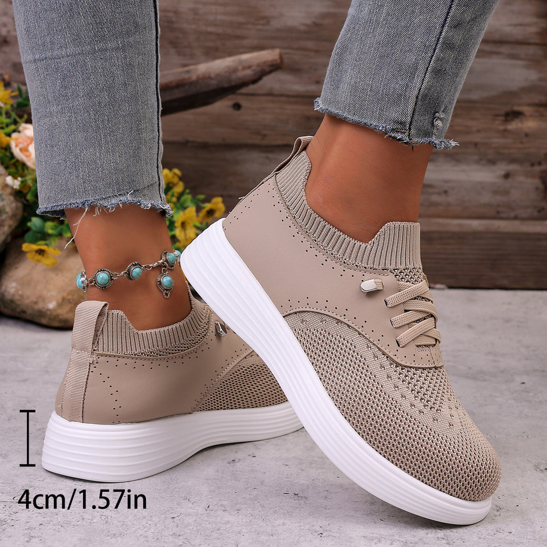 Damen Atmungsaktive Sneakers mit innovativem Strickdesign EB