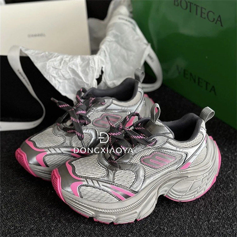 Damen Sportliche Läufersneaker mit ergonomischem Sohlenprofil und atmungsaktivem Mesh-Obermaterial EB