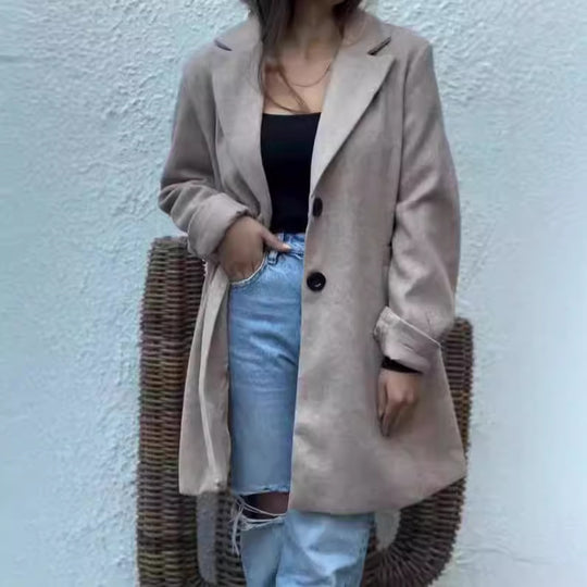 Damen Wollmantel mit eleganten Details EB