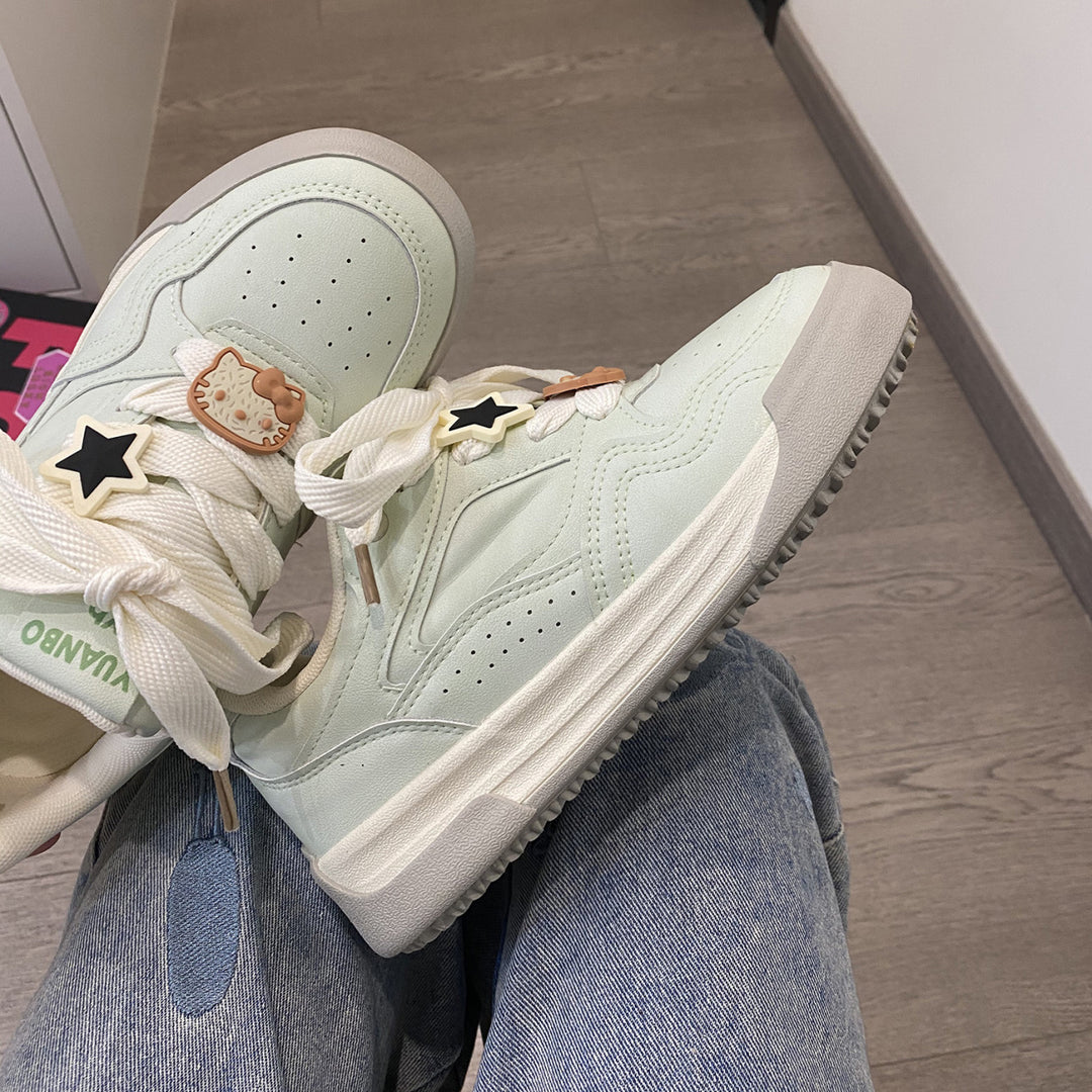 Damen Sportliche Sneaker mit verspielten Applikationen EB