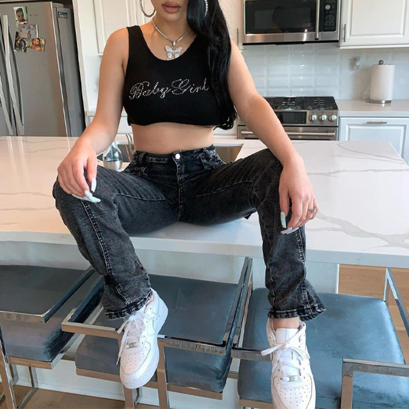 Damen Crop-Top mit glitzerndem Schriftzug und trendy Schnitt EB