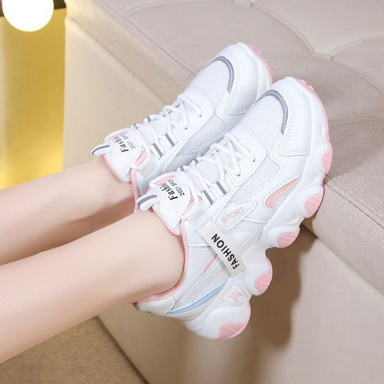 Damen Sportliche Sneaker mit atmungsaktiver Mesh-Oberfläche und dämpfender Laufsohle EB