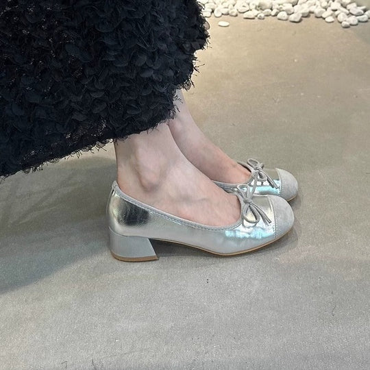 Damen Ballerinas mit glänzender Oberfläche und niedlichem Schleifen-Detail EB
