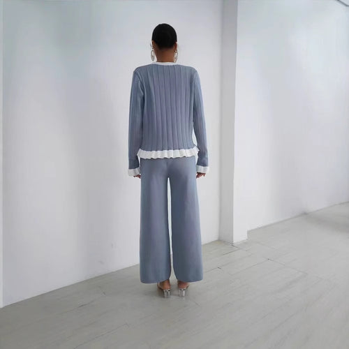 Damen Eleganter Strickanzug mit feinen Rippdetails und zeitlosem Design EB