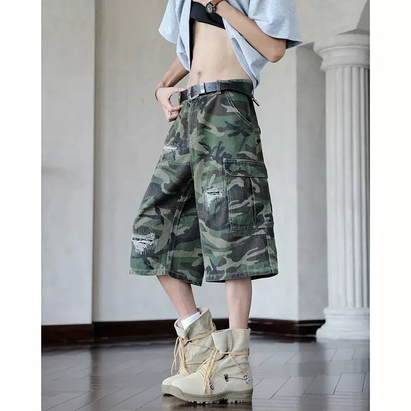 Herren Cargo-Shorts mit robustem Camouflage-Design und vielseitigen Taschen EB
