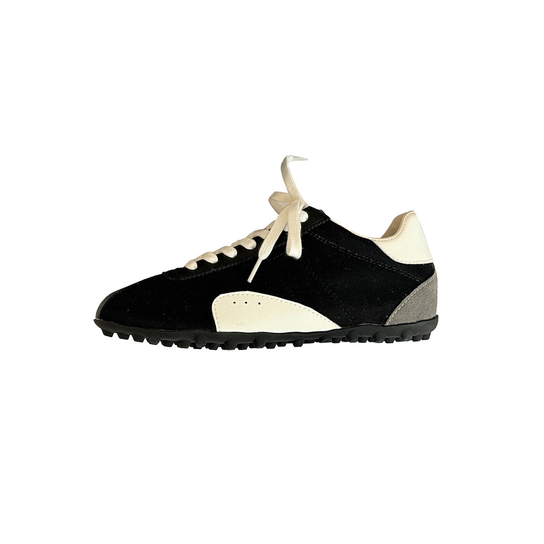 Damen Sportliche Sneakers im minimalistischen Design mit atmungsaktiver Oberflächenstruktur und stabiler Sohle EB