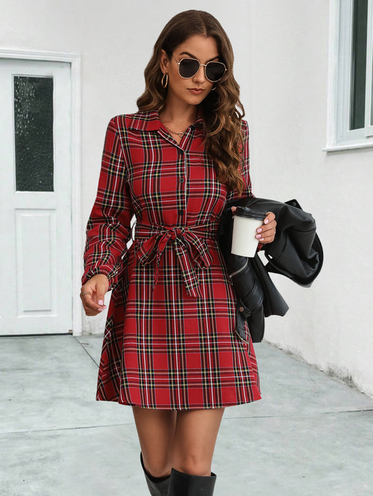 Damen Hemdblusenkleid mit karierter Musterung und taillierbarem Gürtel EB