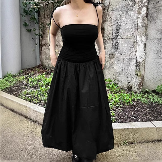 Damen Elegantes Abendkleid mit schulterfreiem Design und fließendem Rock EB