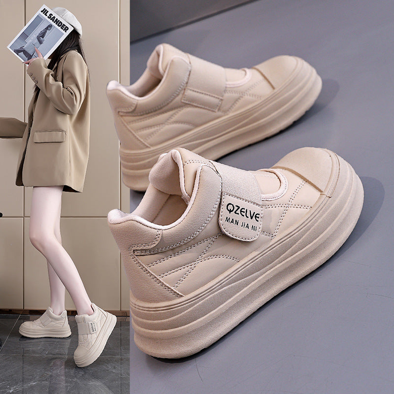 Damen Sportliche Chunky Sneakers mit gepolsterter Sohle und modernem Design EB