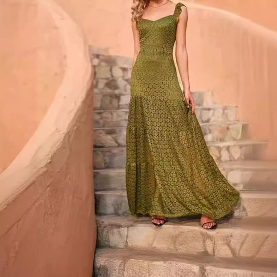 Damen Maxikleid mit exquisite Häkelstruktur und fließendem Rock EB