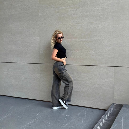 Damen modische Cargo-Jeans mit praktischen Seitentaschen und lässigem Schnitt EB