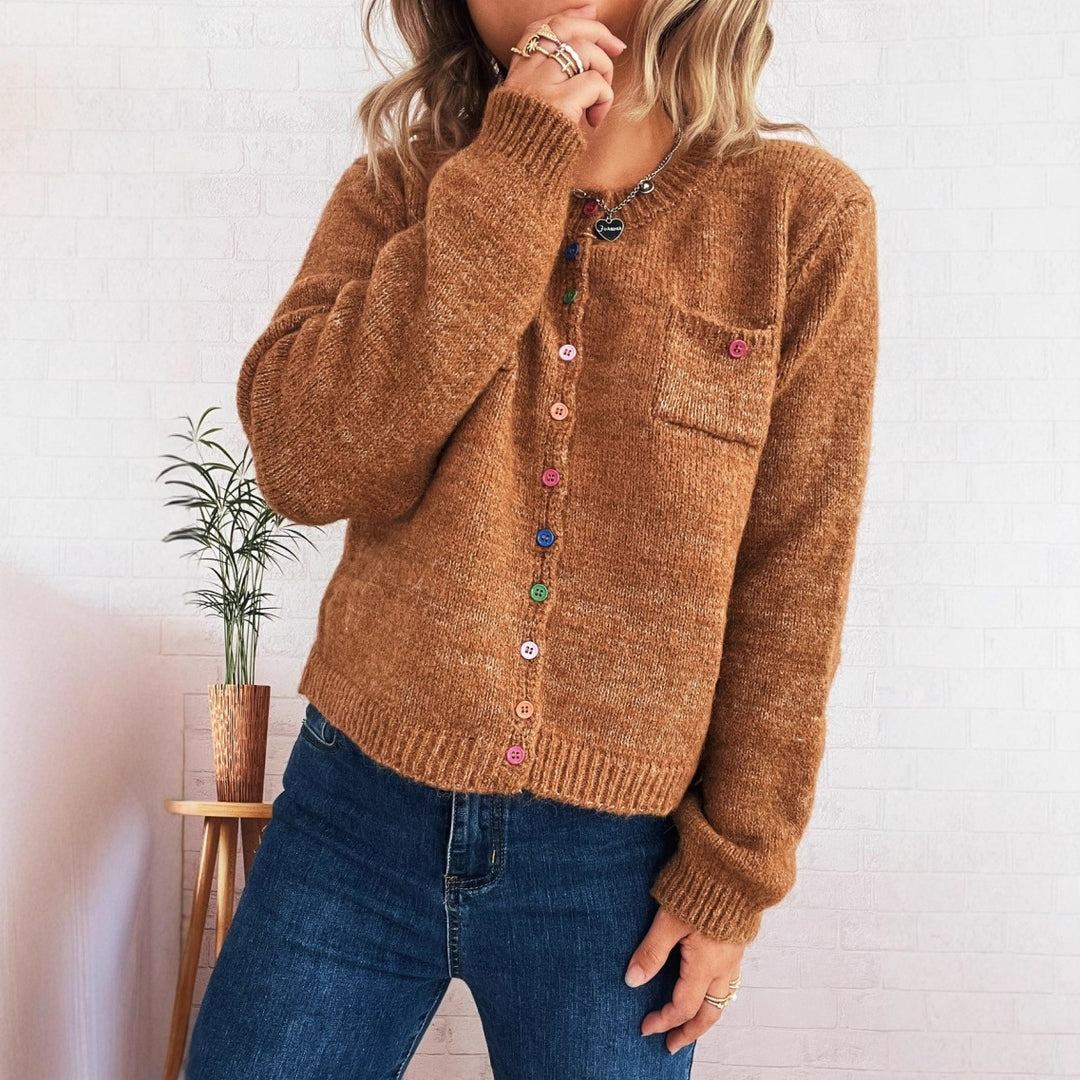 Damen Strickjacke mit bunten Knopfdetails und praktischen Taschen EB