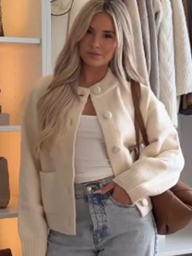 Damen lässige Strickjacke mit Knopfdetails und bequemem Schnitt EB