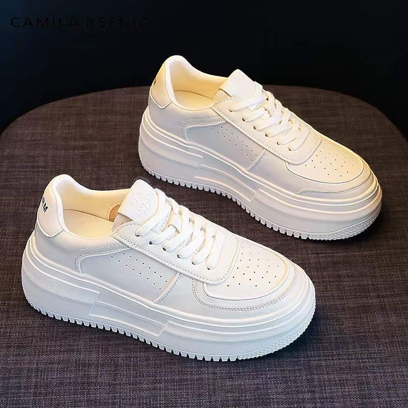Damen Chunky Sneakers mit dämpfender Plattform und atmungsaktiver Oberflächenstruktur EB