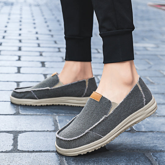 Damen Freizeitliche Slipper mit elastischen Einsätzen und rutschfester Sohle EB