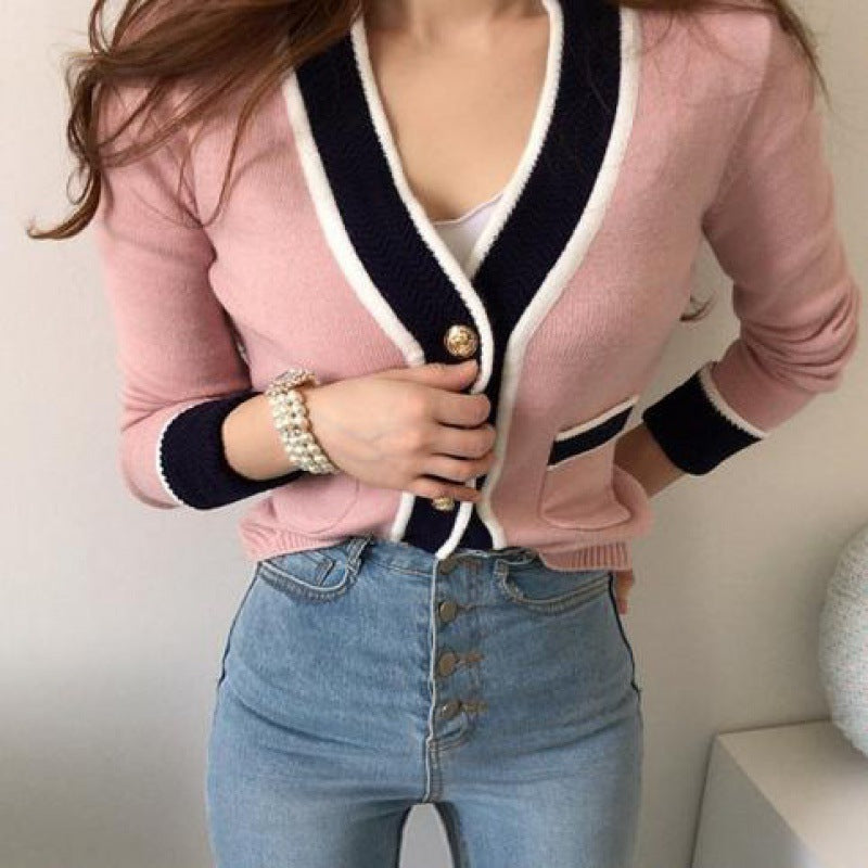 Damen Schicke Strickjacke mit Kontrastdetails und eleganten Knöpfen EB