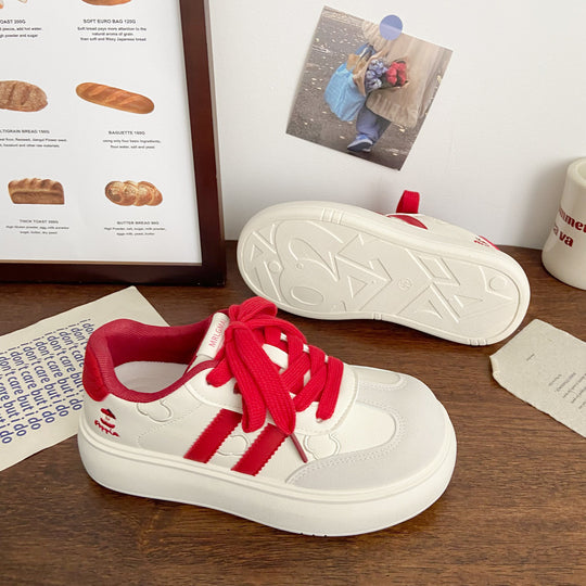 Damen Plateau-Laufsneaker mit verspielten Applikationen und atmungsaktiver Sohle EB