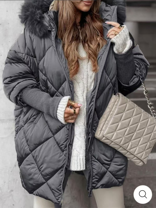 Damen nan weit geschnittener gesteppter Winterparka mit Kapuze Kunstpelzbesatz und Rippbündchen EB