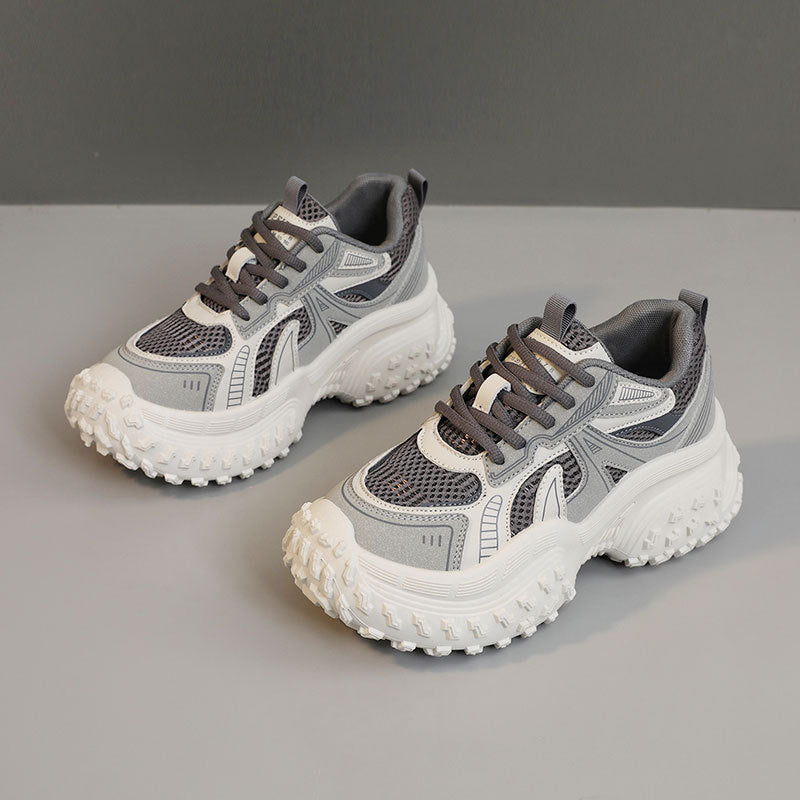 Damen Sportliche Sneakers mit dämpfendem Sohlenprofil und innovativem Design EB