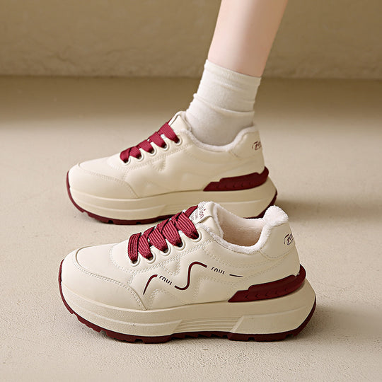 Damen Sportliche Skater Sneakers mit gepolsterter Innensohle und stabiler Laufsohle EB