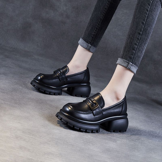 Damen Elegante und moderne Loafers mit robustem Plateau-Heel EB