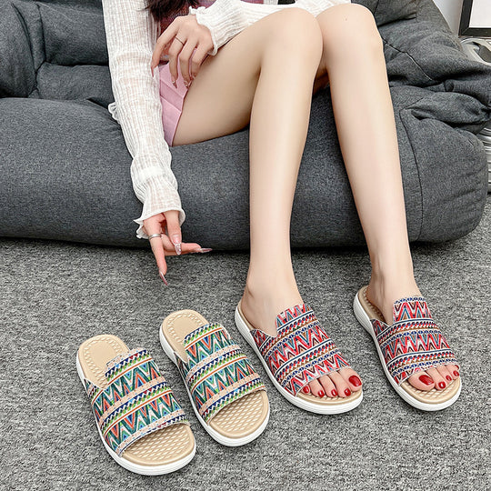 Damen Wedge-Pantoletten mit farbenfrohem Ethnomuster und rutschfester Sohle EB