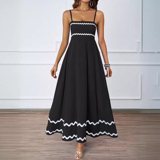 Damen Maxikleid mit schmalen Trägern und verspieltem Wellenmuster EB