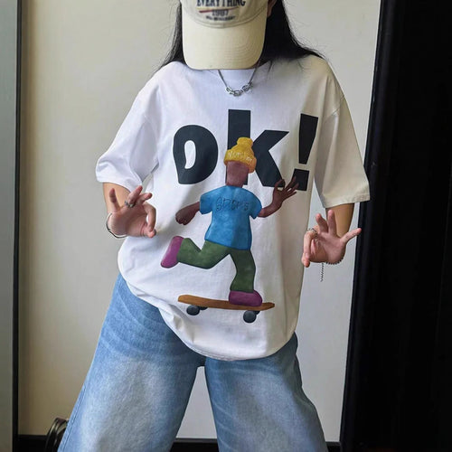 Damen T-Shirt mit künstlerischem Skelettmotiv und einzigartigem Druck EB