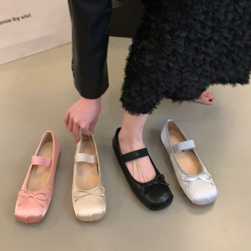 Damen Ballerinas mit verstellbarem Riemen und elegantem Schleifenakzent EB