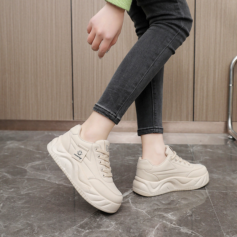 Damen modische Sneakers mit dämpfendem Sohlenprofil EB