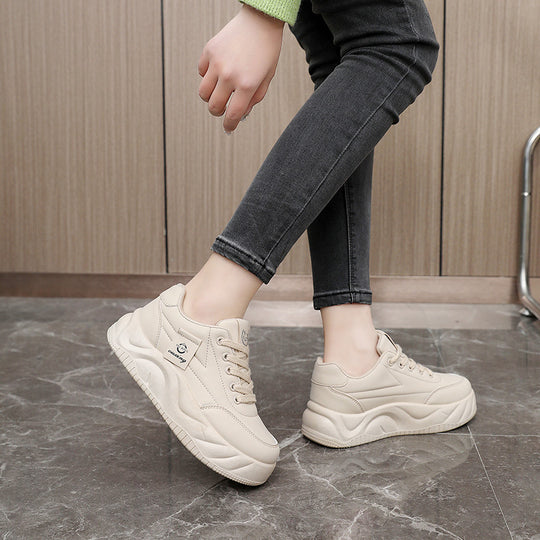 Damen modische Sneakers mit dämpfendem Sohlenprofil EB