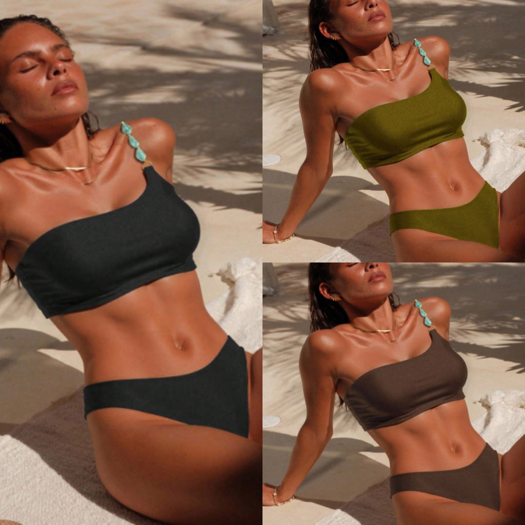 Damen One-Shoulder-Bikini-Set mit modischem Schmuckdetail EB