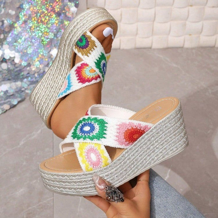 Damen Plateausandalen mit buntem Blumenmuster und rutschfester Sohle EB
