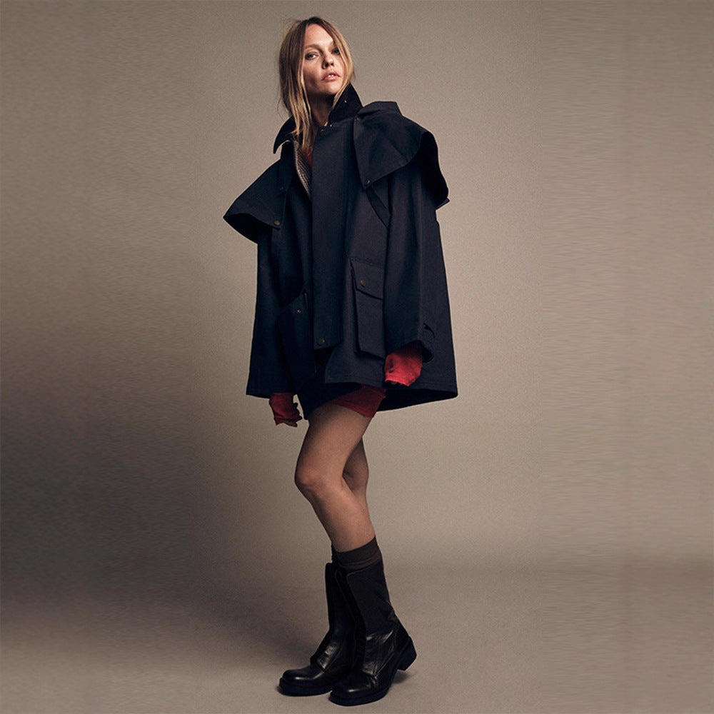 Damen wasserabweisende Outdoor-Jacke mit innovativem Kapuzen-Design EB