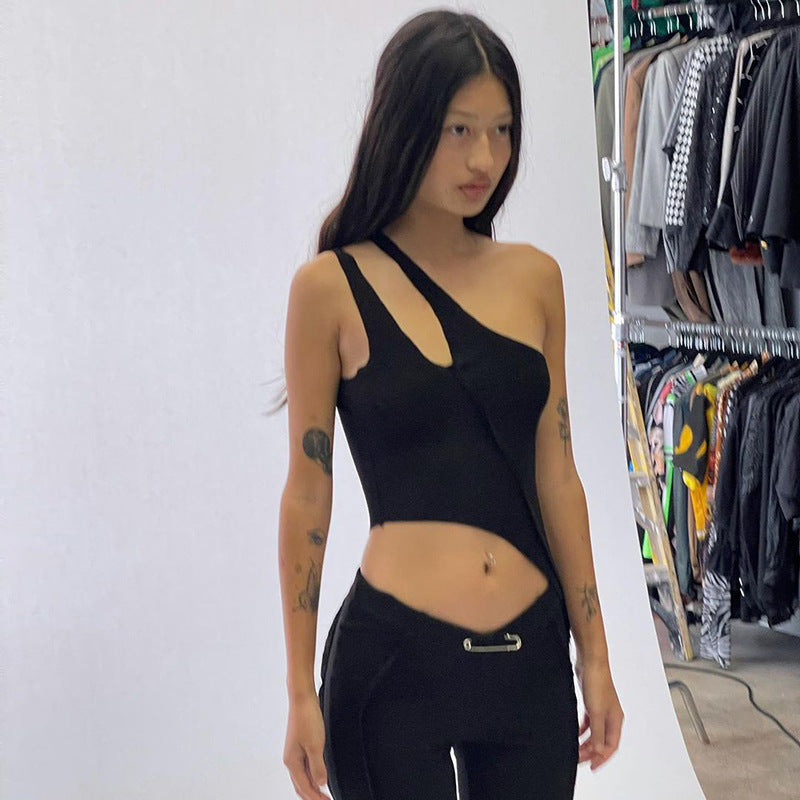 Damen asymmetrischer Jumpsuit mit modischem Cut-Out und eleganter Taillierung EB