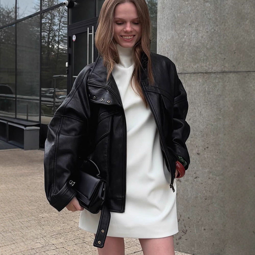 Damen Oversized Kunstlederjacke mit dekorativen Details EB