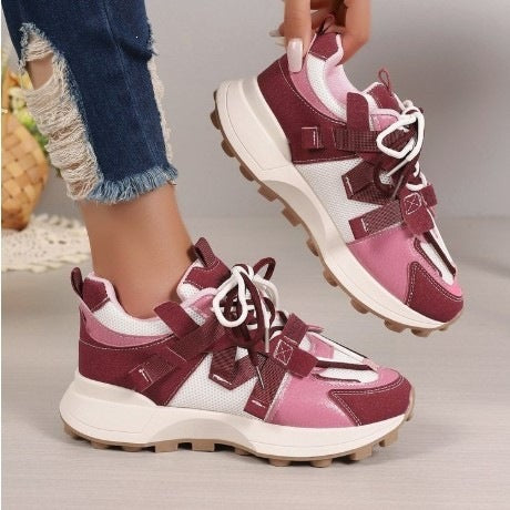 Damen Chunky-Plateau-Sneaker mit atmungsaktivem Mesh und montierten Riemen EB
