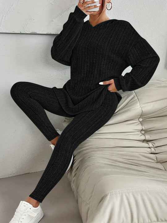 Damen gemütliches Strick-Set mit oversized Oberteil und enganliegenden Leggings EB