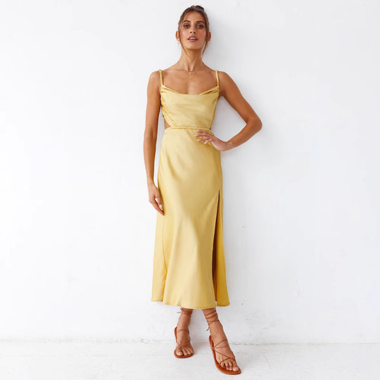 Damen Satin Maxikleid mit elegantem Wickeldesign und raffinierten Rüschen EB