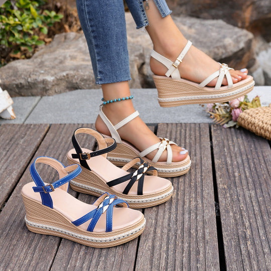 Damen Wedge-Sandaletten mit verstellbarem Riemendesign und komfortablem Fußbett EB